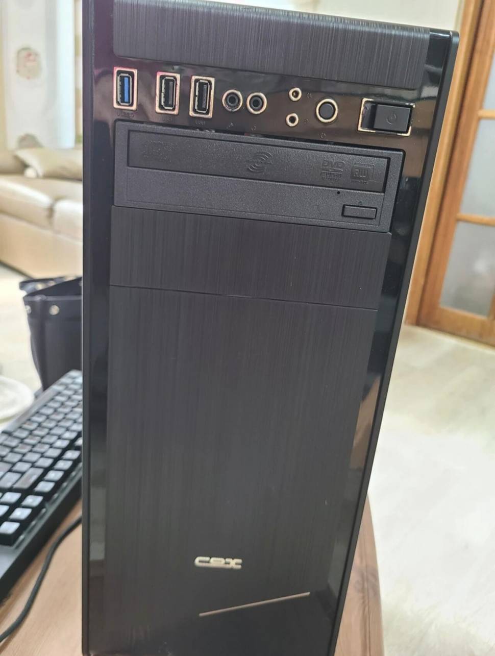 컴퓨터 본체 (중고장터 - 비낚시용품)