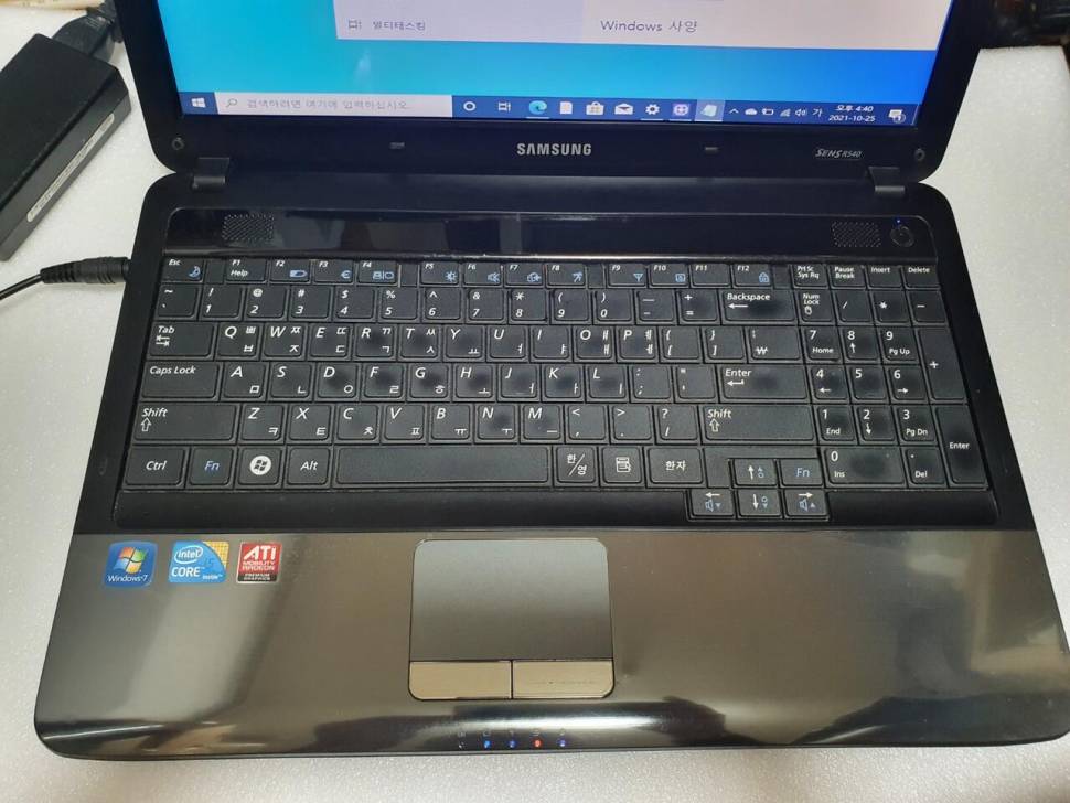 삼성 SENS R540 노트북 반본체 내놓습니다 (중고장터 - 비낚시용품)