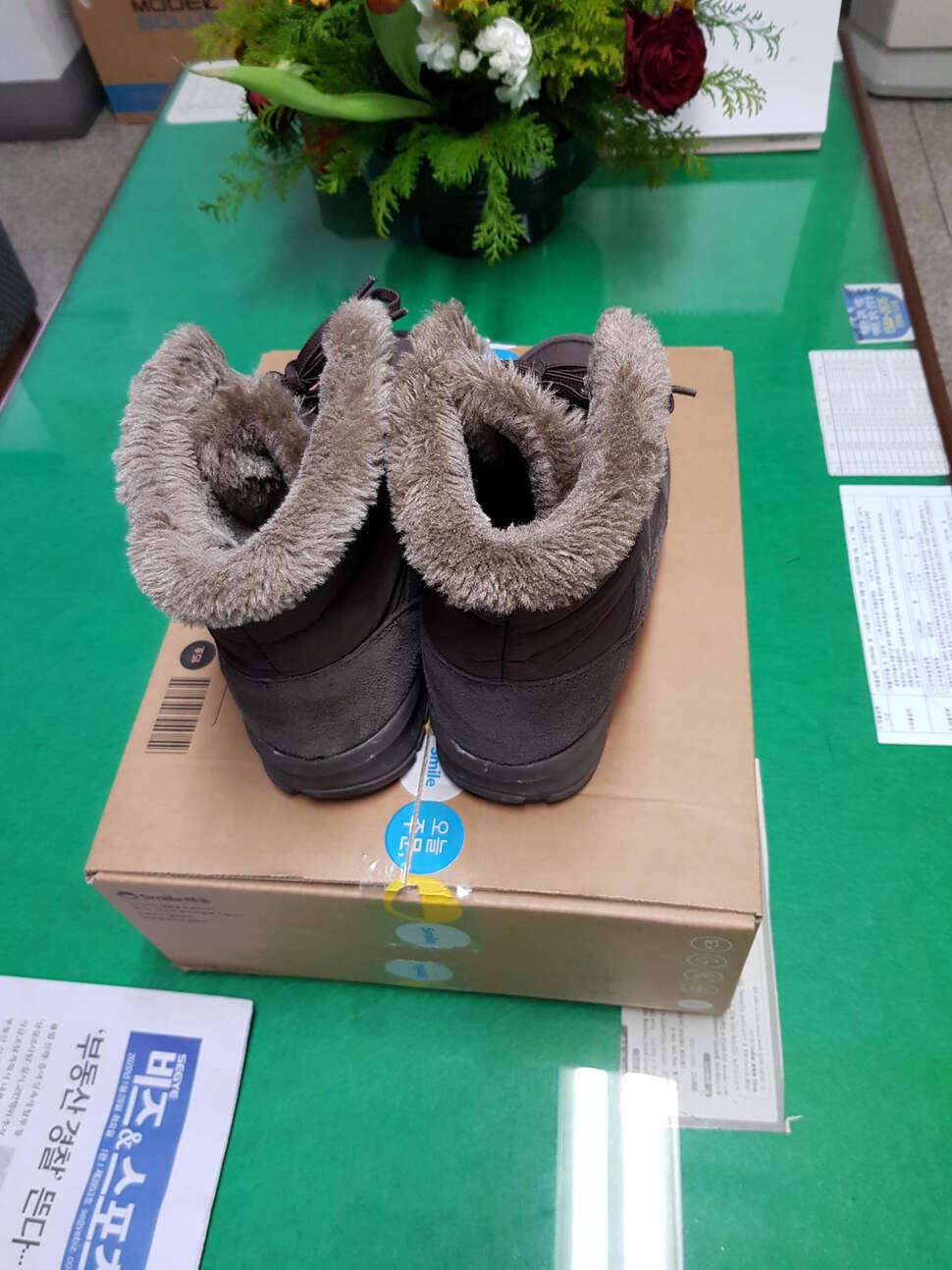 패딩부츠 팝니다 (중고장터 - 비낚시용품)