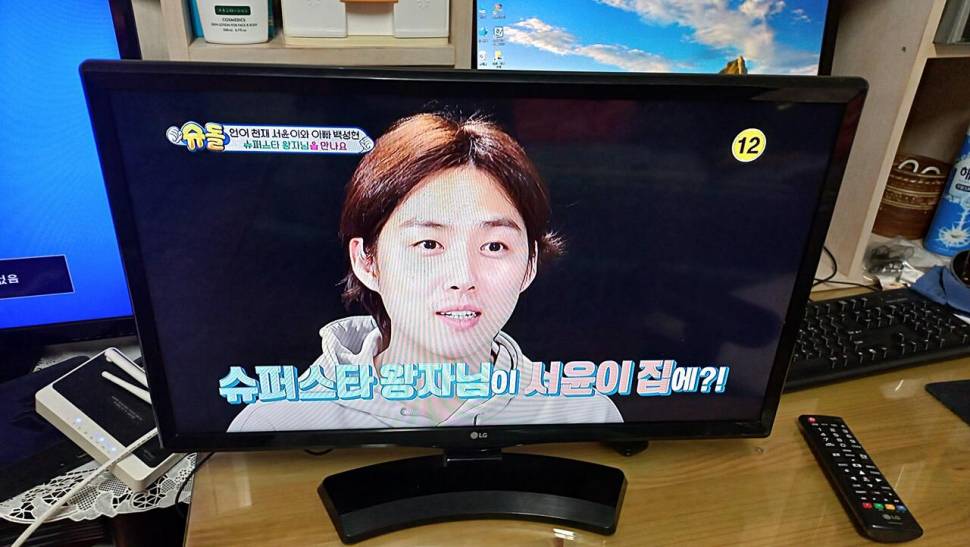 인버터자동충전기 tv 한일 충전기 릴 케이블 (중고장터 - 비낚시용품)