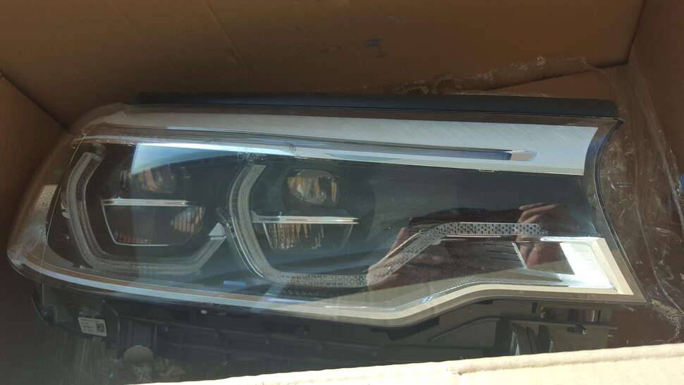 BMW 530 i 흰색 G30 앞범프헤드램프 (중고장터 - 비낚시용품)