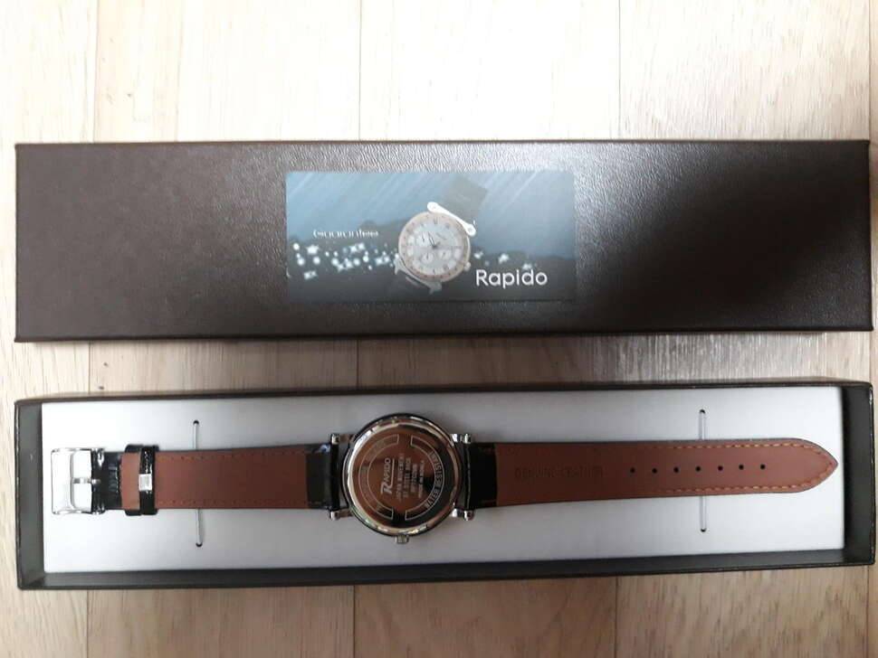 남성시계 와 탁상 시계 입니다 (중고장터 - 비낚시용품)
