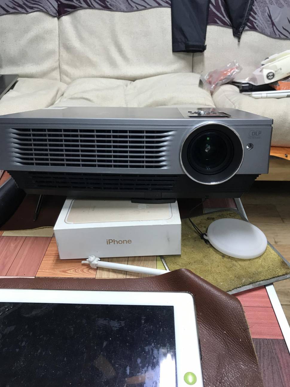 LG GX511 DLP 프로젝터 (중고장터 - 비낚시용품)