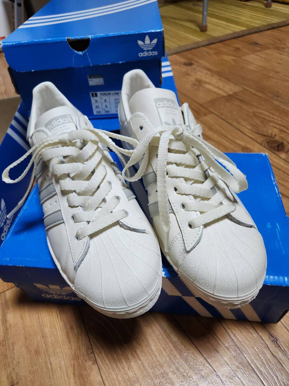 아디다스 운동화 265270mm (중고장터 - 비낚시용품)