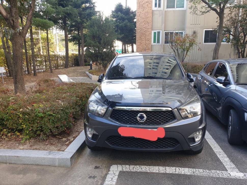 낚시 차람 팝니다ᆢ 코란도스포츠 4륜 ᆢ (중고장터 - 비낚시용품)