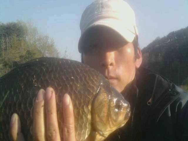 4짜 뚱실이예요 (조황조행기 - 월척컵토종붕어챔피언십)