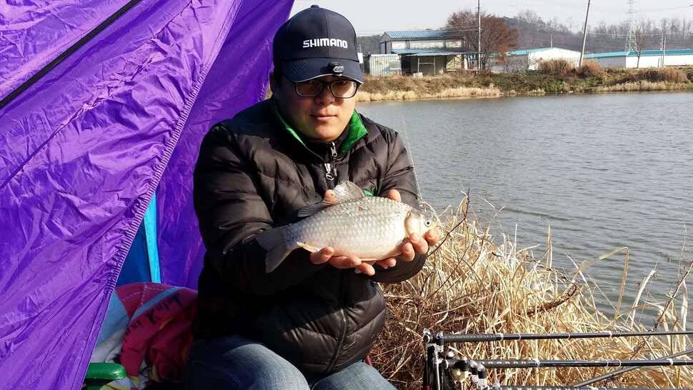 납회 첫수 월이 (조황조행기 - 월척컵토종붕어챔피언십)
